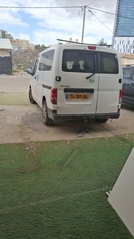 מודעת רכב ניסאן NV200