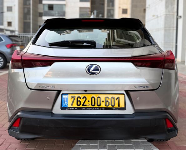לקסוס UX