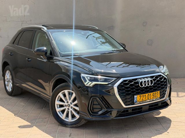 מודעת רכב אאודי Q3 1