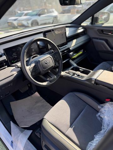 טויוטה RAV4