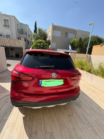 אם ג'י EHS PHEV