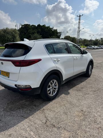 קיה ספורטז'