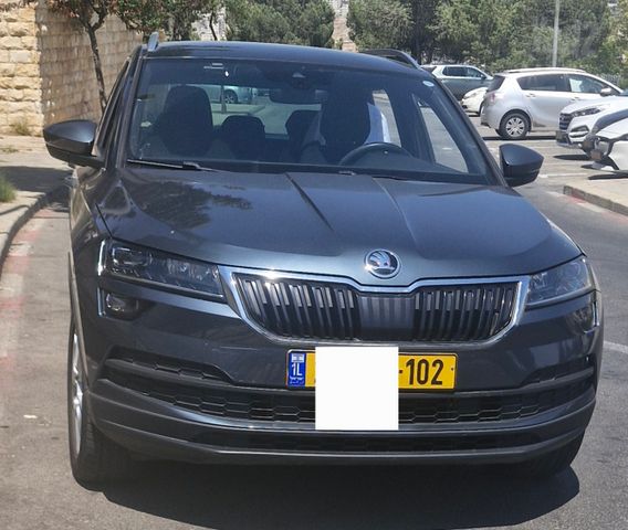 מודעת רכב סקודה קארוק