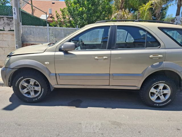 קיה סורנטו