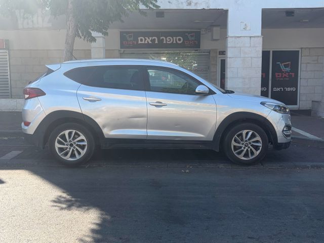 יונדאי טוסון