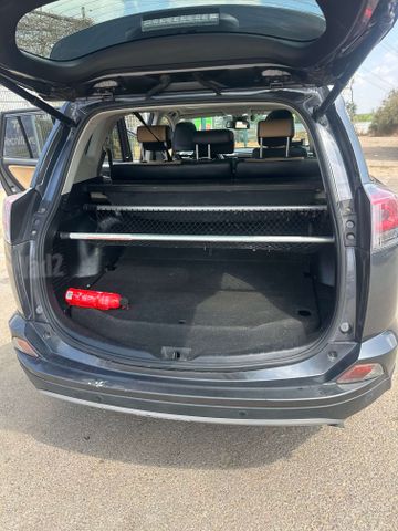 טויוטה RAV4
