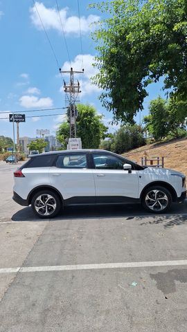 U5 Premium חשמלי אוט׳ 5 מק (204 כ״ס)