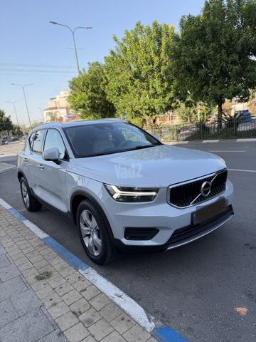 מודעת רכב וולוו XC40