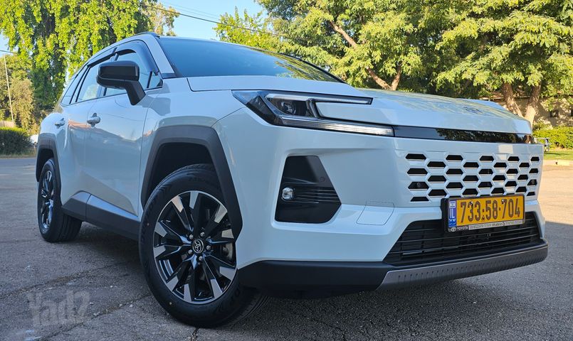 טויוטה RAV4