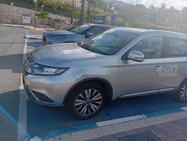מודעת רכב מיצובישי אאוטלנדר