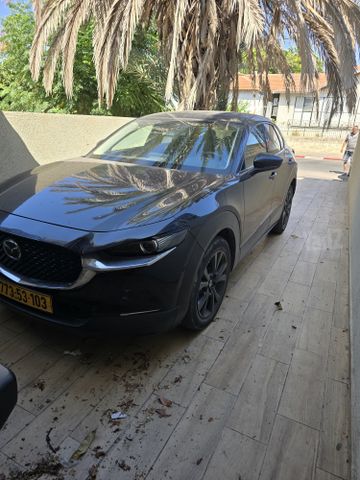 מאזדה CX-30
