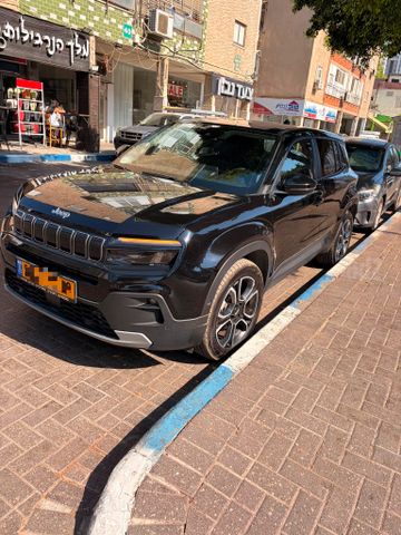מודעת רכב ג'יפ אוונגר