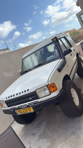 מודעת רכב לנד רובר דיסקברי