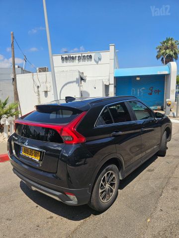 מיצובישי אקליפס קרוס