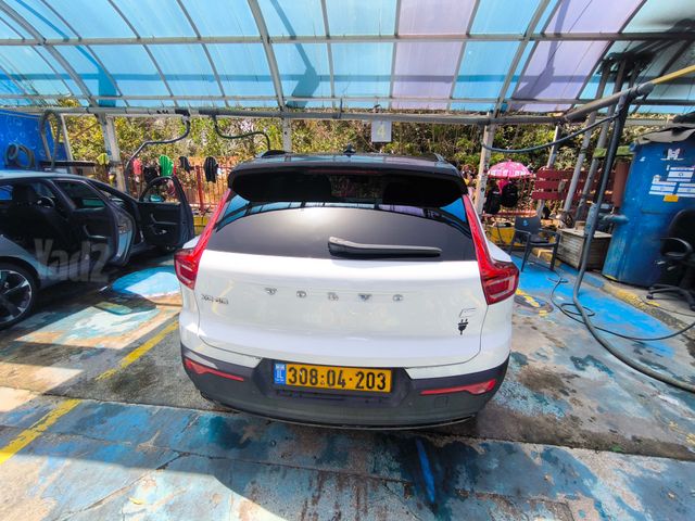 וולוו XC40