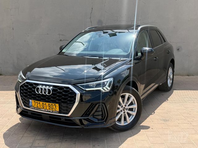 מודעת רכב אאודי Q3 2
