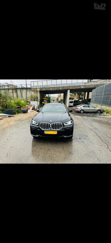 ב מ וו X6
