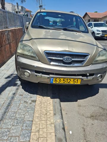 קיה סורנטו