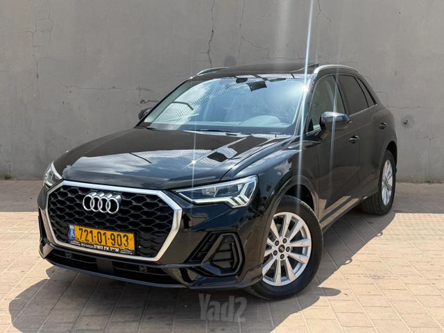 אאודי Q3