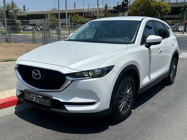 מודעת רכב מאזדה CX-5