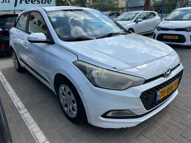 מודעת רכב יונדאי i20 2
