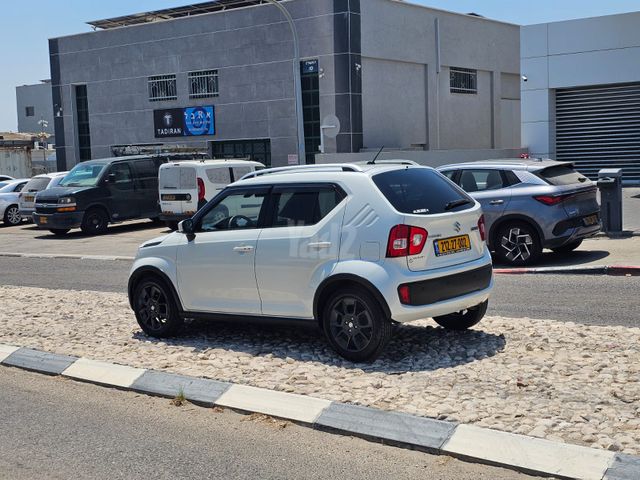 סוזוקי איגניס