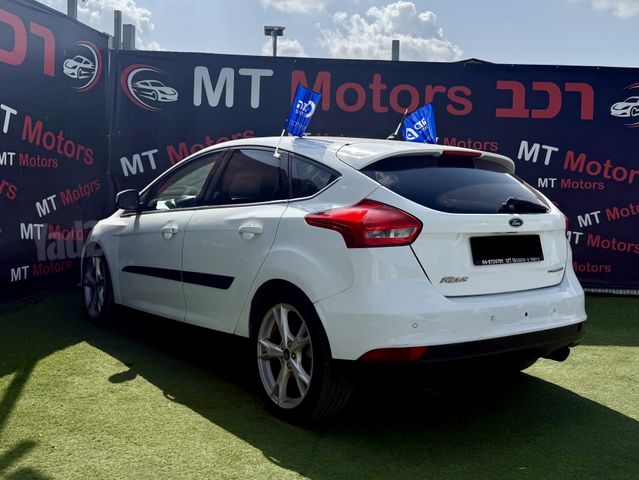 פורד פוקוס