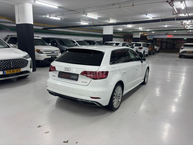 אאודי A3