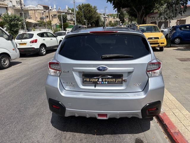 סובארו XV