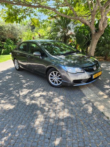 סיוויק LS אוט׳ 1.8 (140 כ״ס)