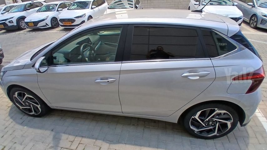 יונדאי i20