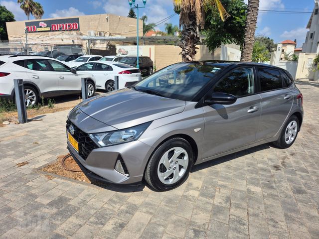 יונדאי i20