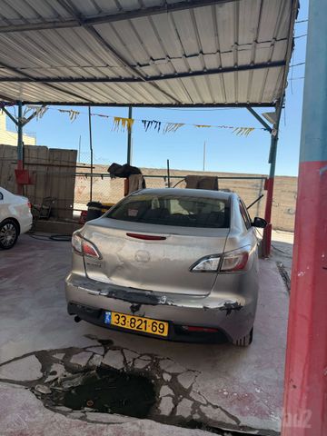 מאזדה 3