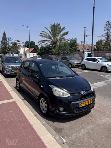 יונדאי i10