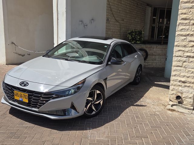 יונדאי אלנטרה
