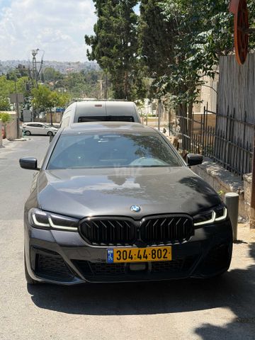 מודעת רכב ב מ וו סדרה 5