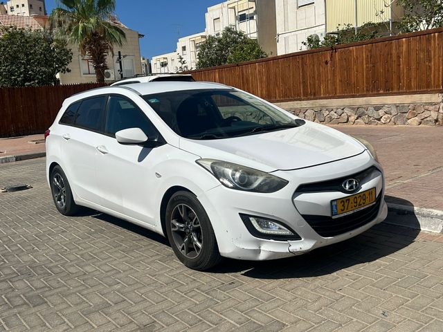 מודעת רכב יונדאי i30
