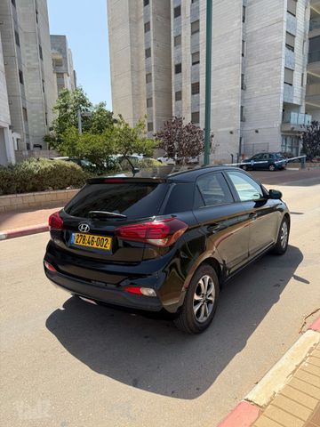 יונדאי i20