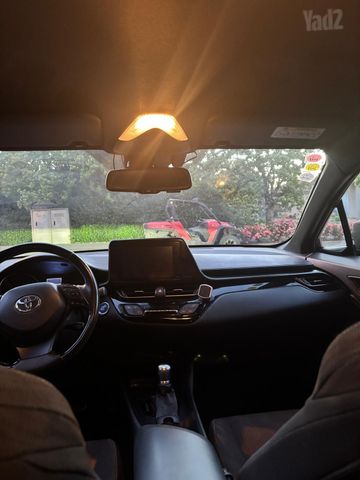 טויוטה C-HR