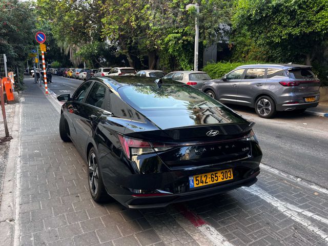 יונדאי אלנטרה