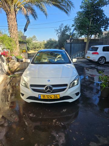 מרצדס-בנץ CLA