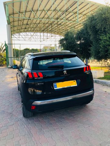 פיג'ו 3008