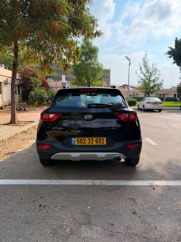 מודעת רכב קיה סטוניק