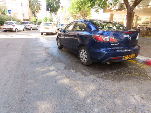 מאזדה 3