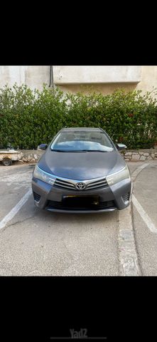 טויוטה קורולה