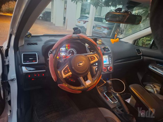סובארו XV