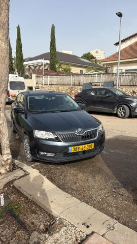 מודעת רכב סקודה ראפיד