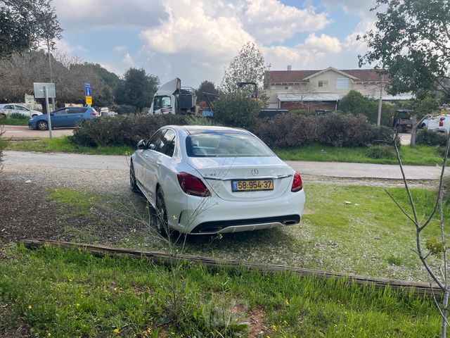מרצדס-בנץ C-class
