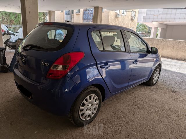 יונדאי i20