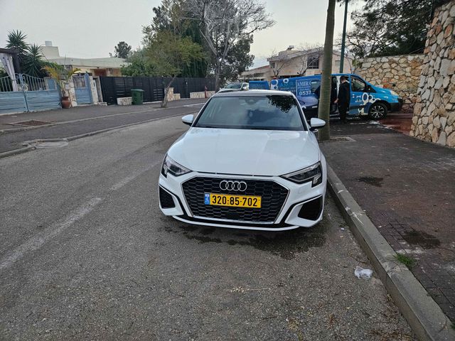 אאודי A3